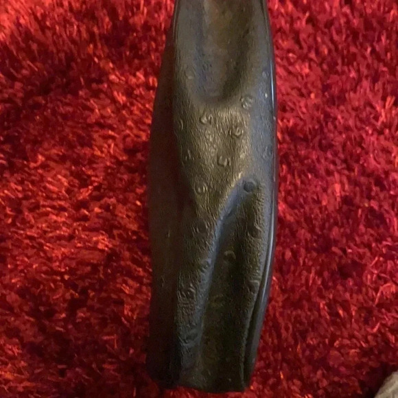 Shiseido black faux leather  makeup bag - Picture 9 of 12